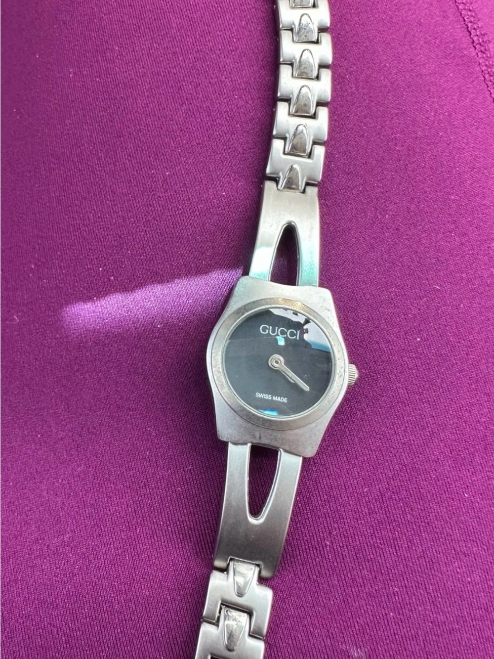 Gucci Women's Stainless Steel Black Dial Bracelet Watch